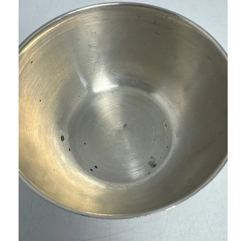 Small Metal Bowl Unisex 3.5in Silver Good Vintage T100 Hallmark